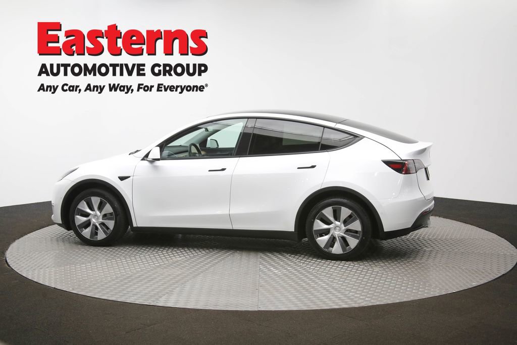 Used 2022 Tesla Model Y Long Range image 59