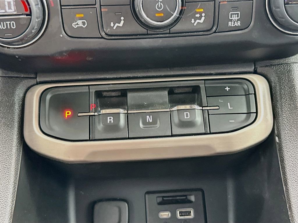 Used 2023 GMC Acadia Denali w/ Denali Ultimate Package image 17