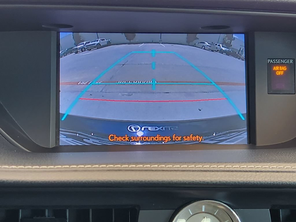 Used 2013 Lexus ES 300h w/ Luxury Pkg FWD image 17
