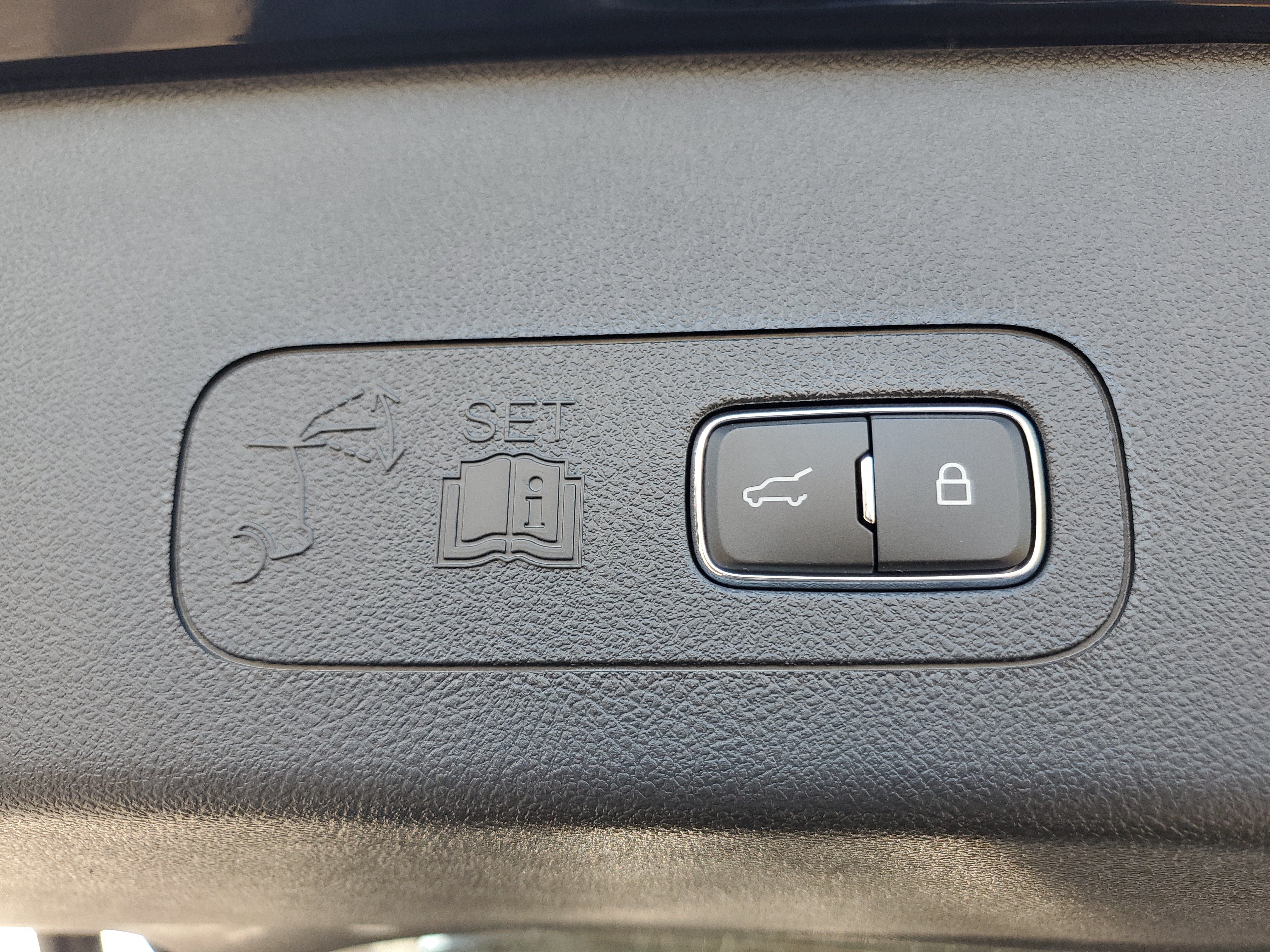 New 2026 Lincoln Aviator AWD image 30