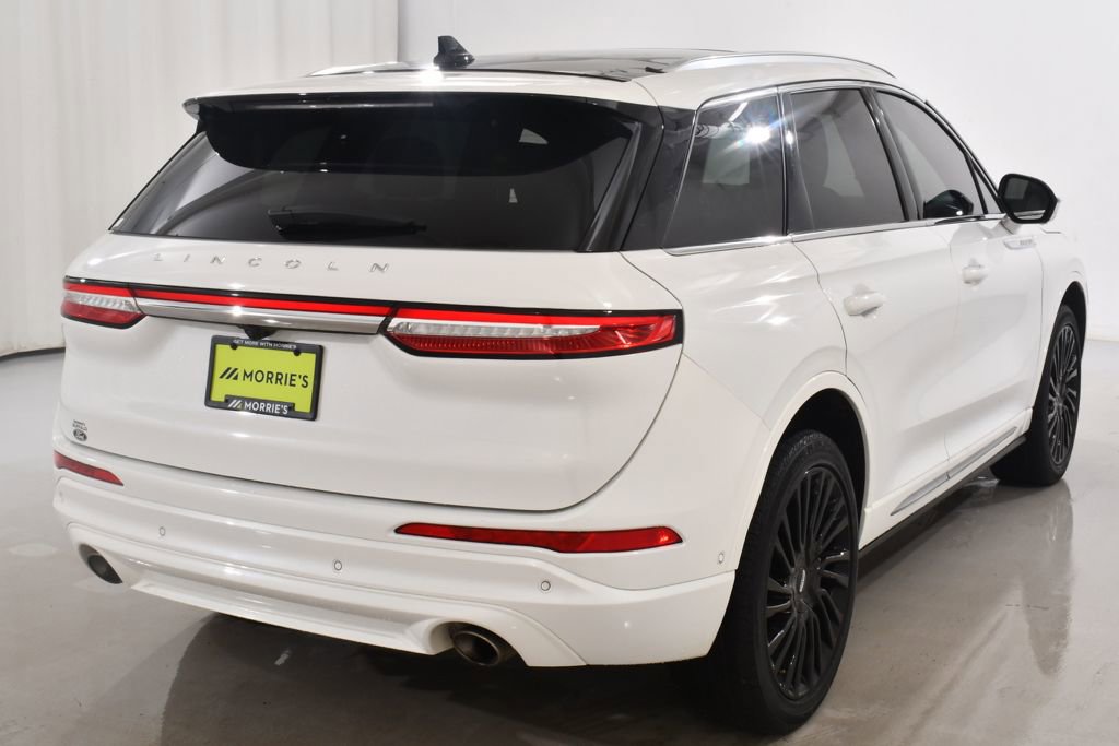 Used 2022 Lincoln Corsair Reserve w/ Equipment Group 201A image 12