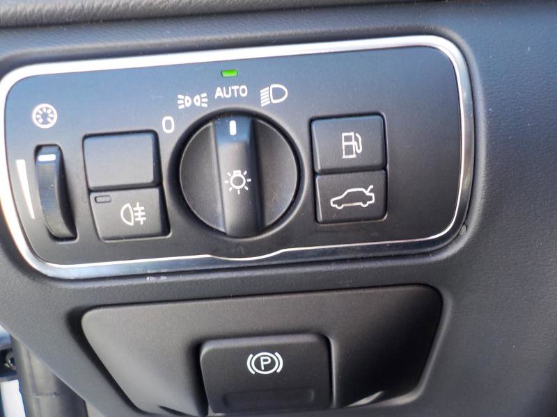 Used 2016 Volvo S60 T5 Premier image 12