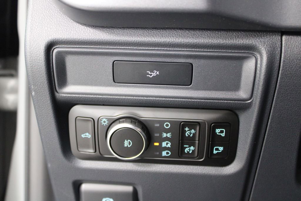 New 2026 Ford F150 XLT w/ Equipment Group 302A MID image 39