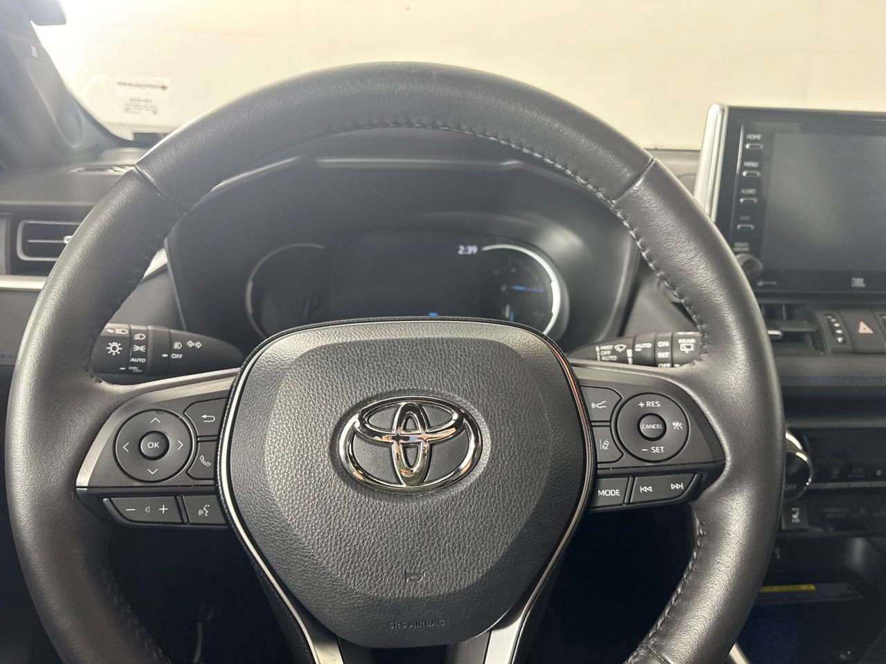Used 2021 Toyota RAV4 XSE AWD/4WD image 12