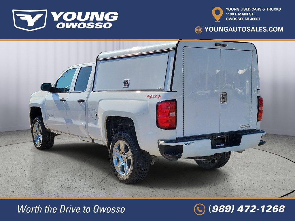 Used 2016 Chevrolet Silverado 1500 Custom w/ Custom Convenience Package AWD/4WD image 4
