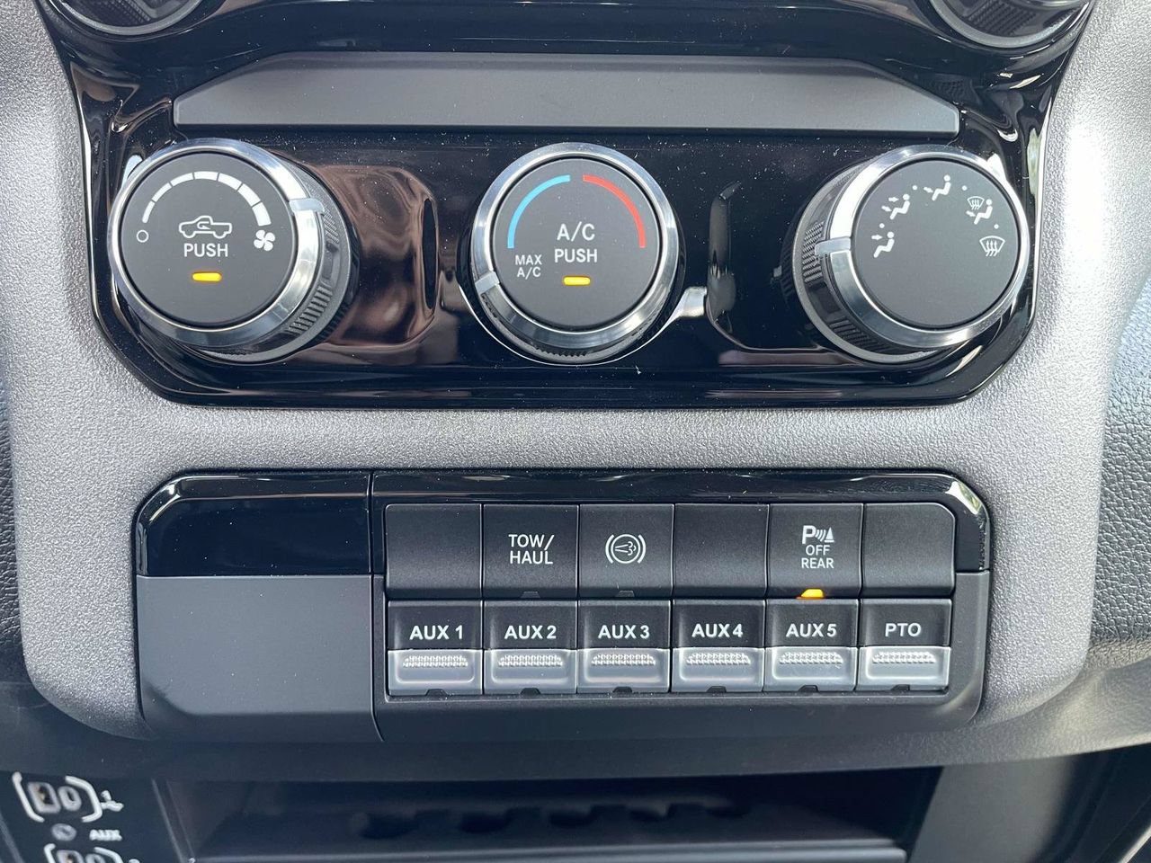 New 2025 RAM 4500 Tradesman w/ Chrome Appearance Group AWD/4WD image 20