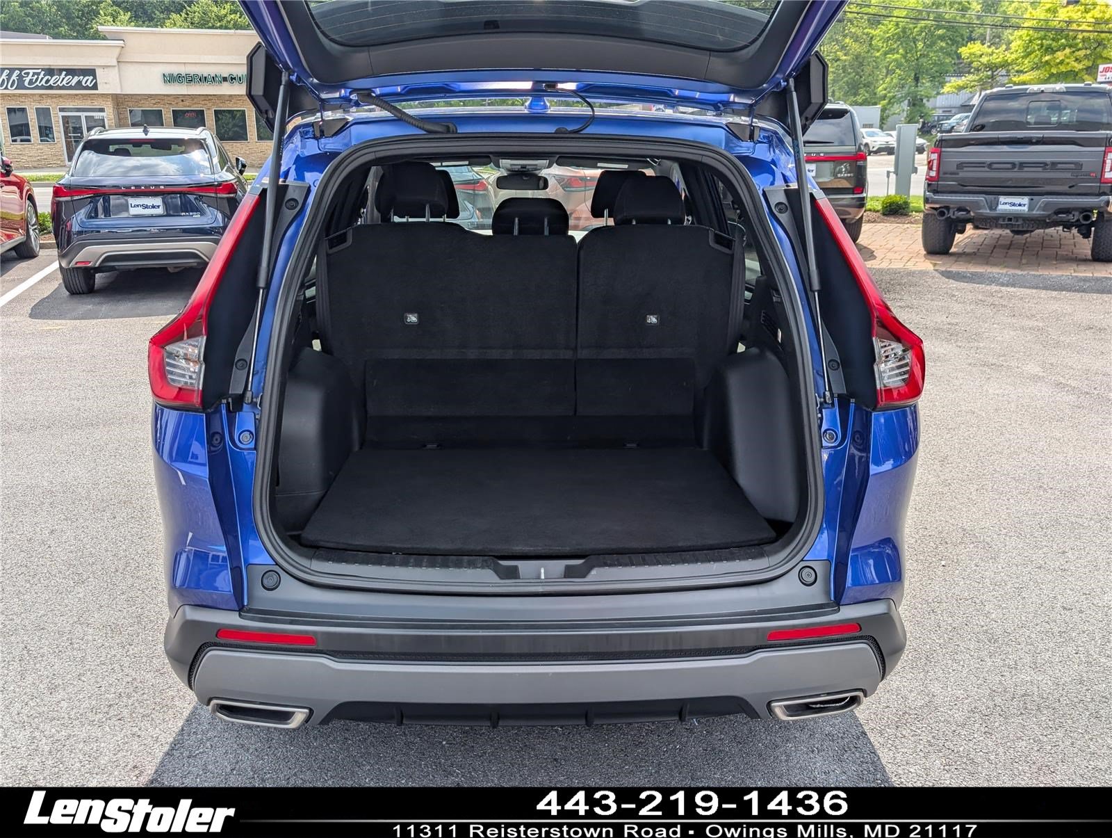 Used 2025 Honda CR-V Sport image 14