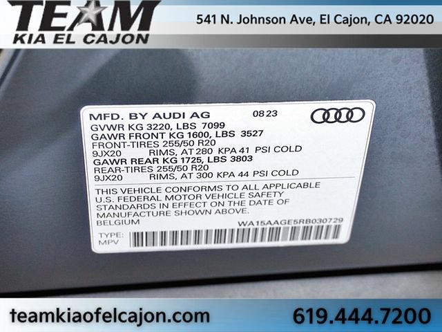 Used 2024 Audi Q8 e-tron Premium Plus AWD/4WD image 37