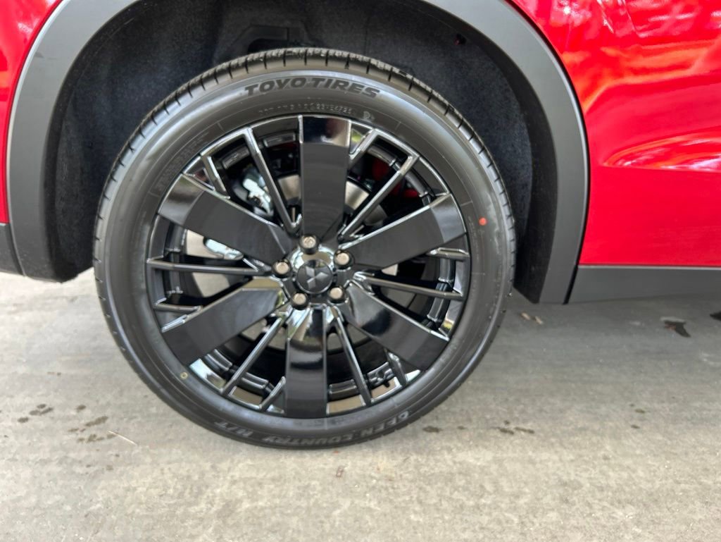 New 2026 Mitsubishi Outlander LE FWD image 19