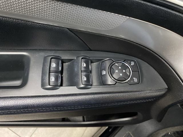 Used 2017 Ford Explorer XLT image 25