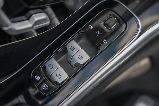 Certified 2022 Mercedes-Benz S 500 4MATIC w/ AMG Line Package image 30