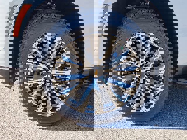 New 2026 Chevrolet Suburban High Country w/ Sun And Tow Package image 31