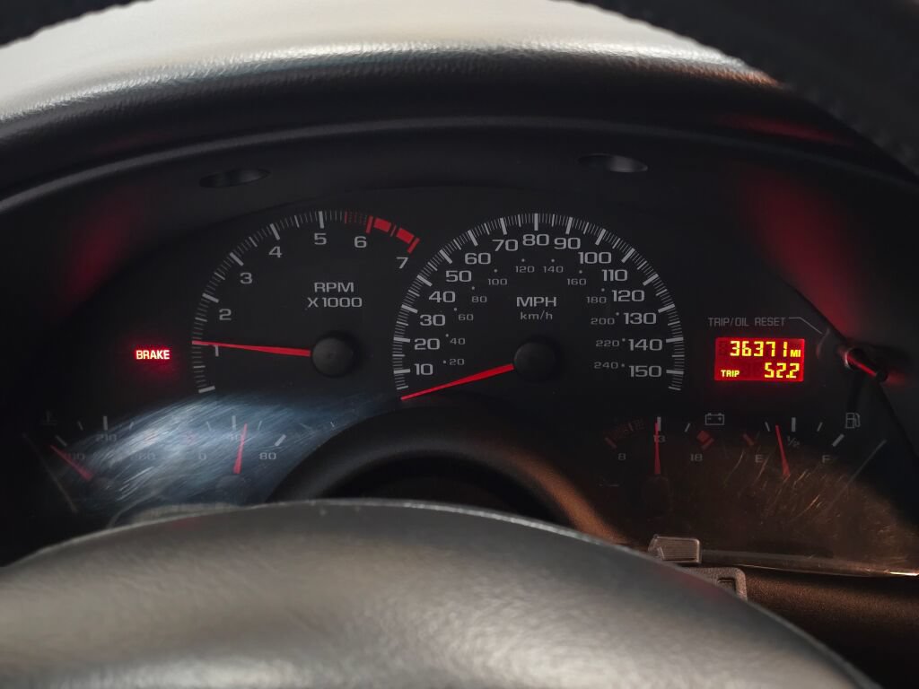 Used 2002 Chevrolet Camaro Z28 w/ SS Performance/Appearance Pkg RWD image 88