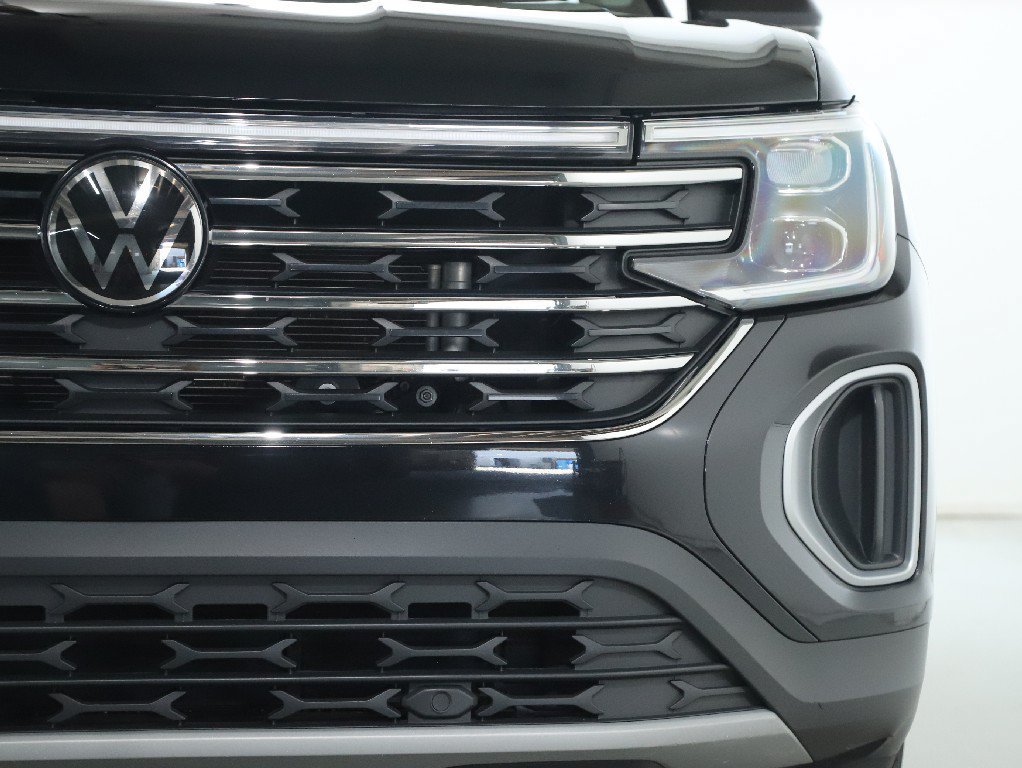 Used 2024 Volkswagen Atlas SE AWD/4WD image 7