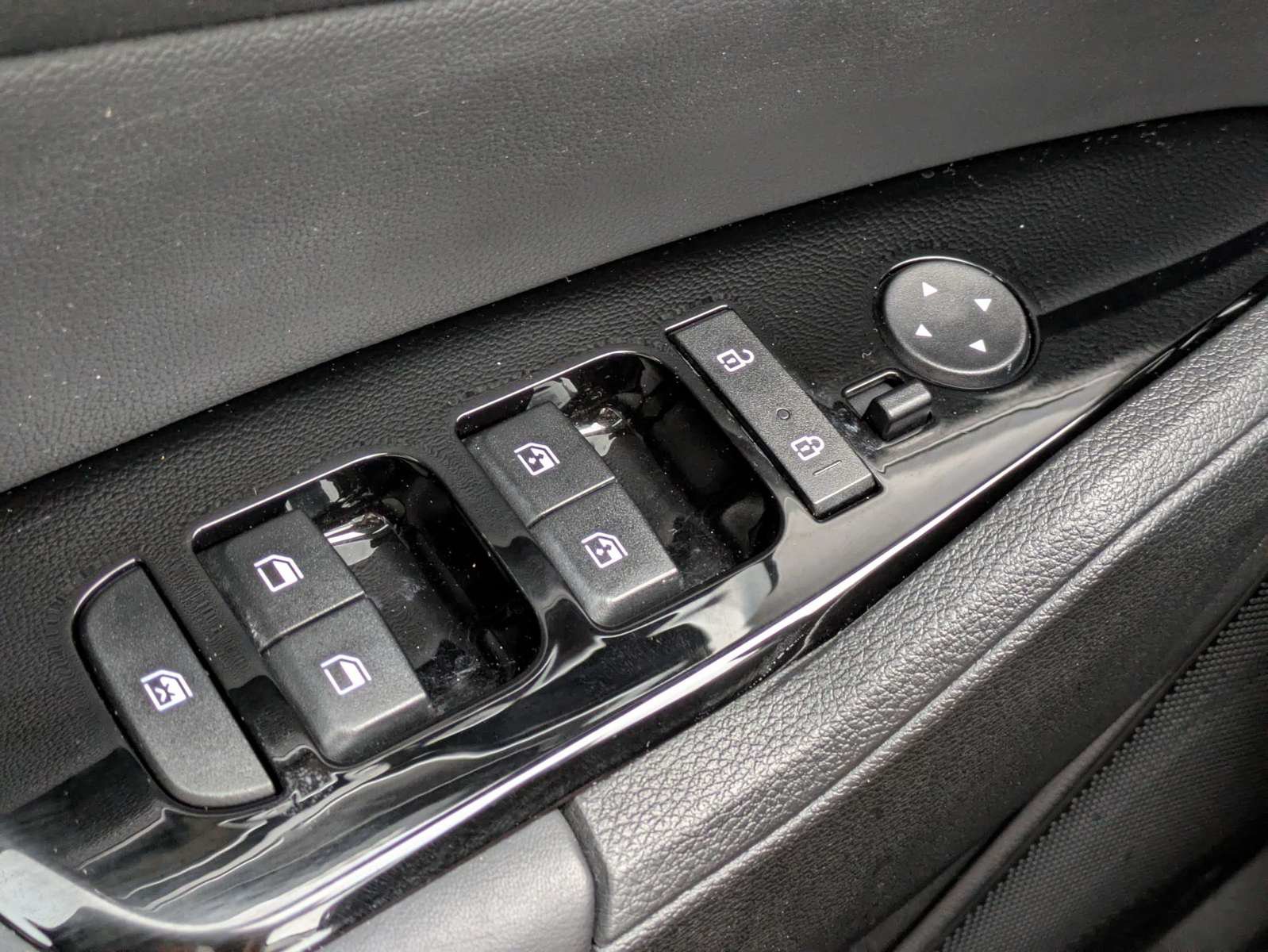 Certified 2023 Kia Sportage SX FWD image 19