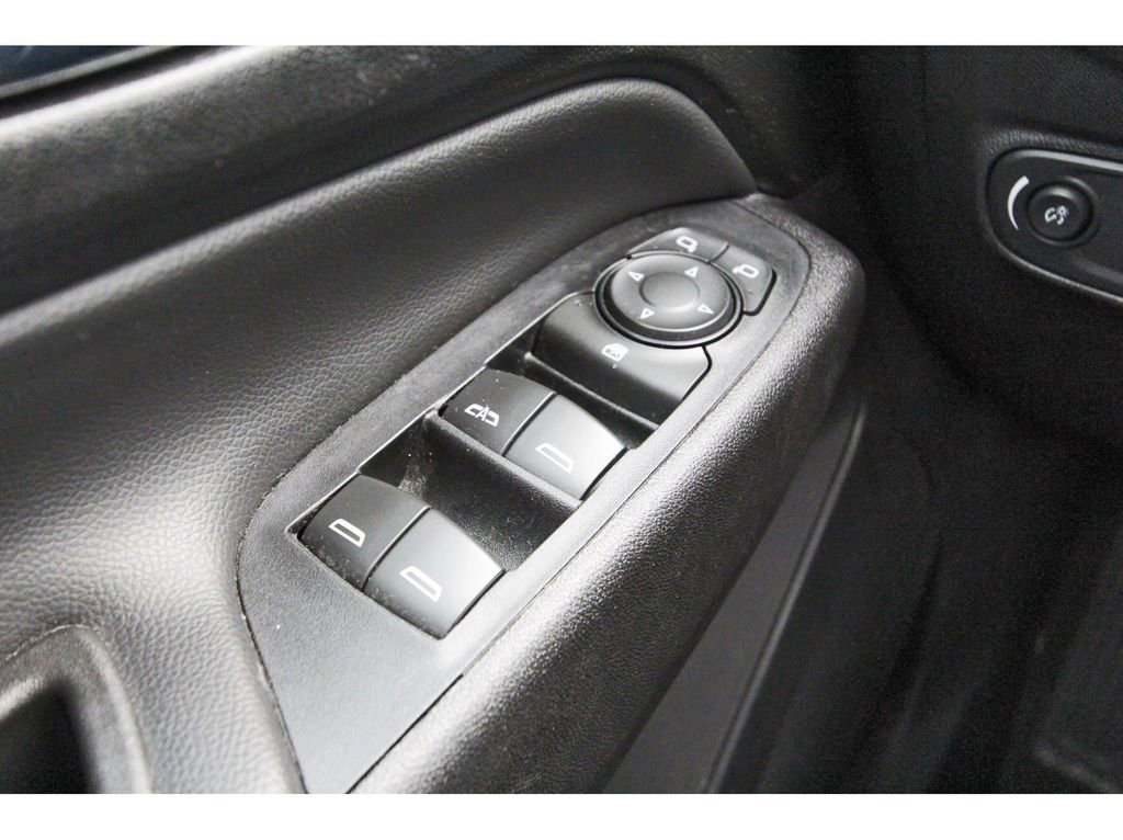 Used 2020 Chevrolet Equinox LT FWD image 21