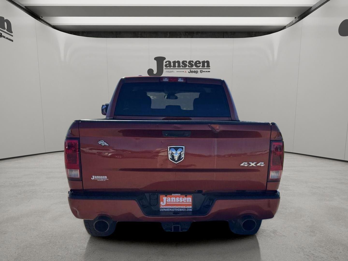 Used 2013 RAM 1500 Express AWD/4WD image 3