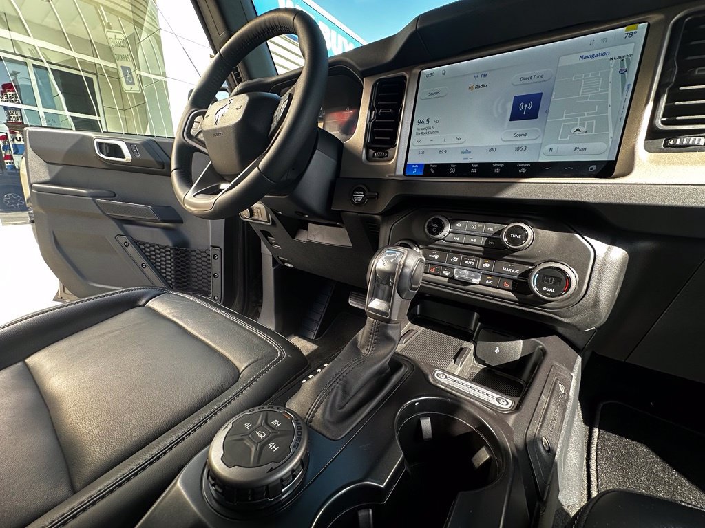 Used 2026 Ford Bronco Outer Banks AWD/4WD image 32