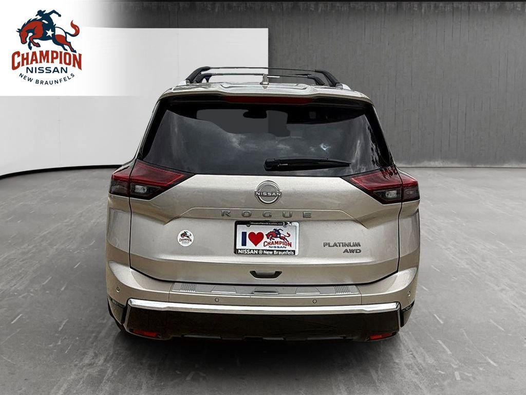 Used 2026 Nissan Rogue Platinum w/ Platinum Premium Package AWD/4WD image 4