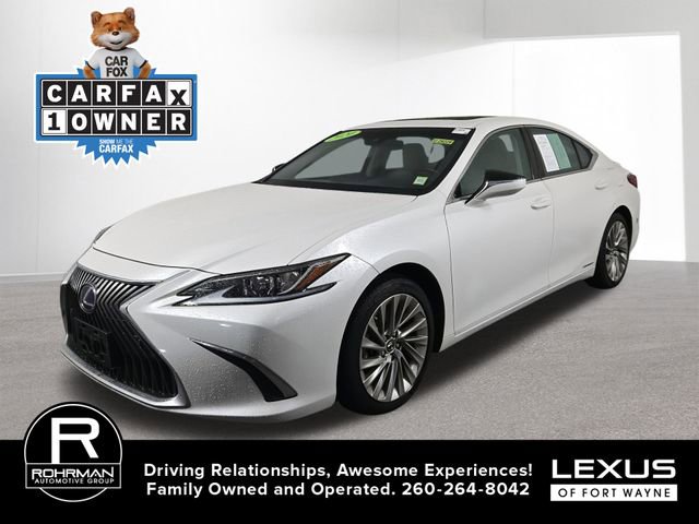 Used 2020 Lexus ES 300h w/ Accessory Package image 1
