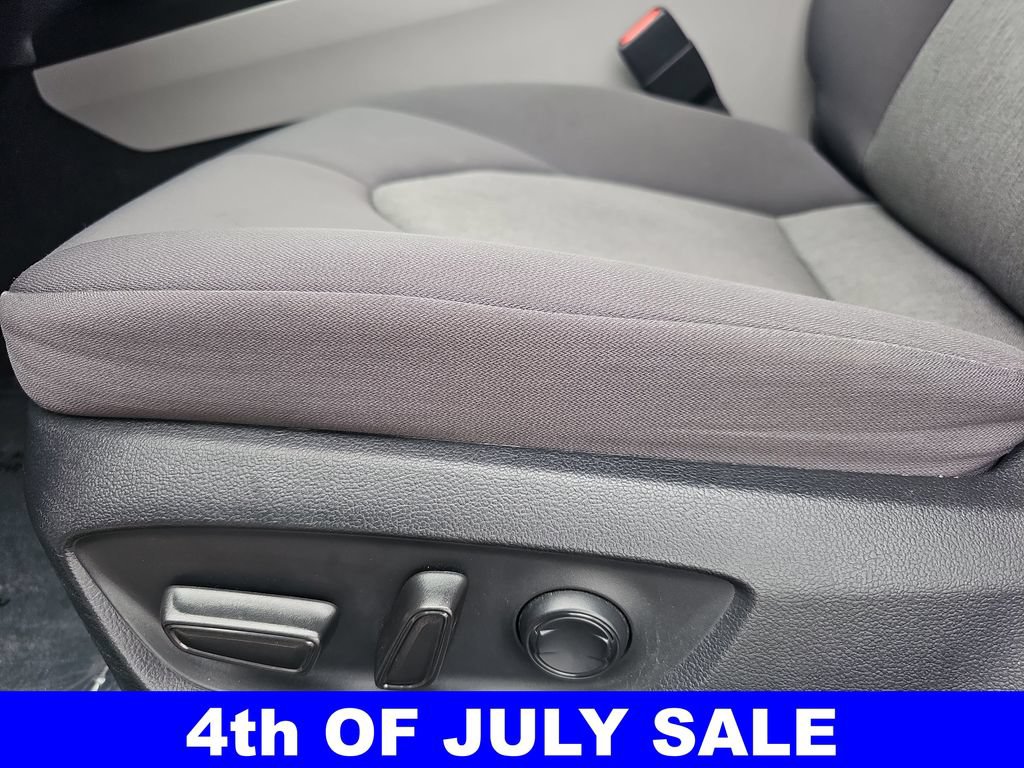 Used 2023 Toyota Camry LE FWD image 27