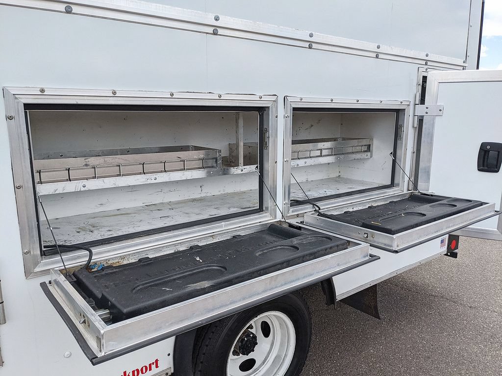 Used 2025 Ford E-450 and Econoline 450 Super Duty w/ Power Equipment Group RWD image 23
