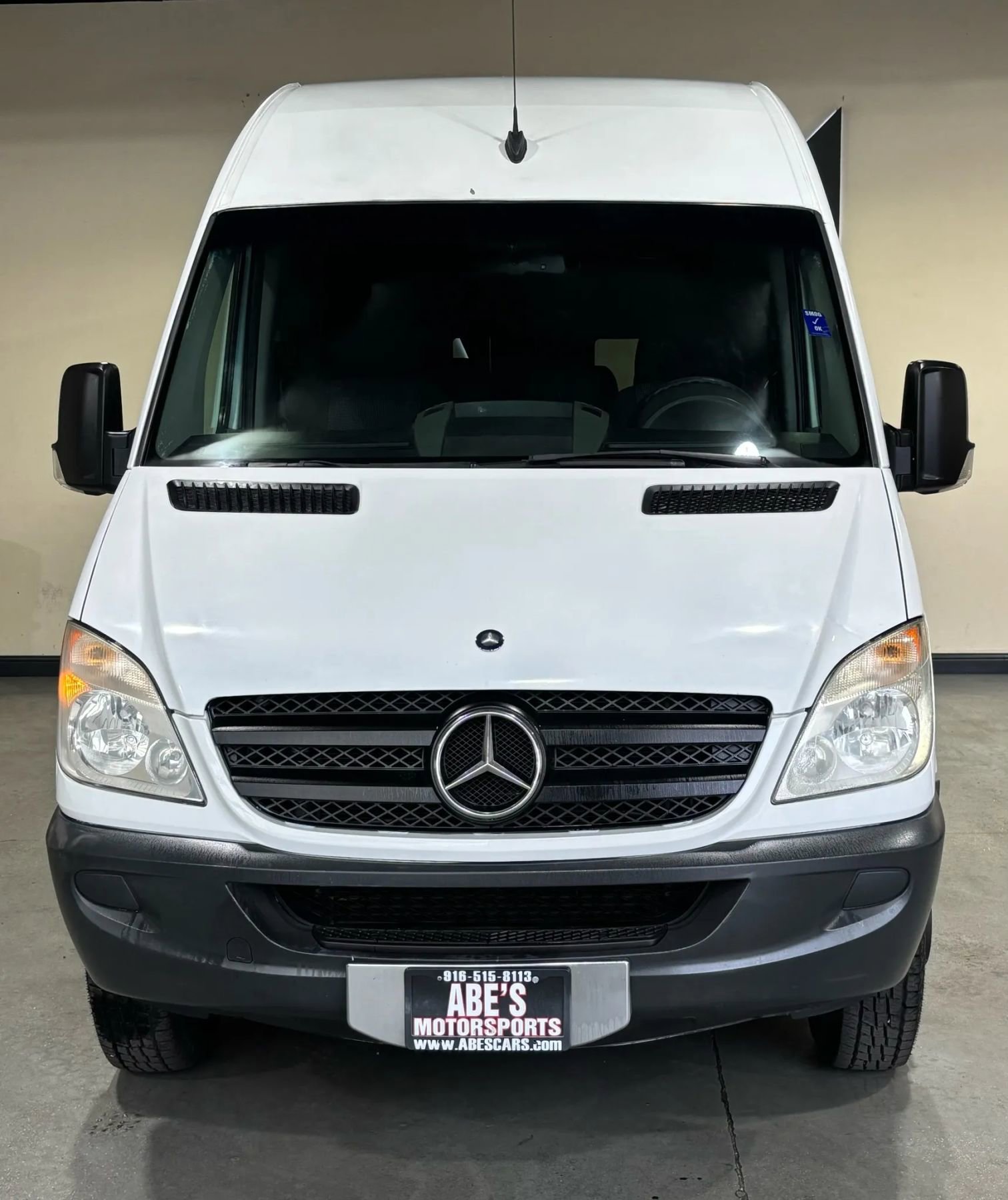 Used 2013 Mercedes-Benz Sprinter 3500 image 3