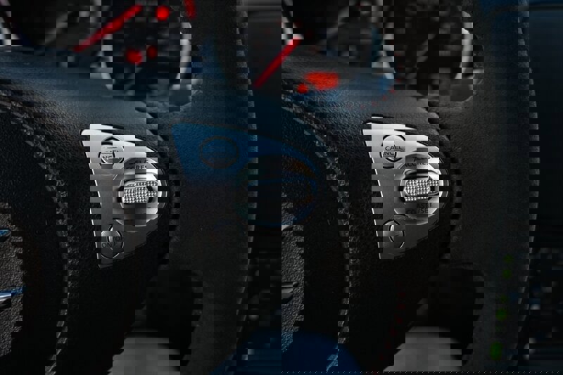 Used 2013 Nissan 370Z Coupe image 30