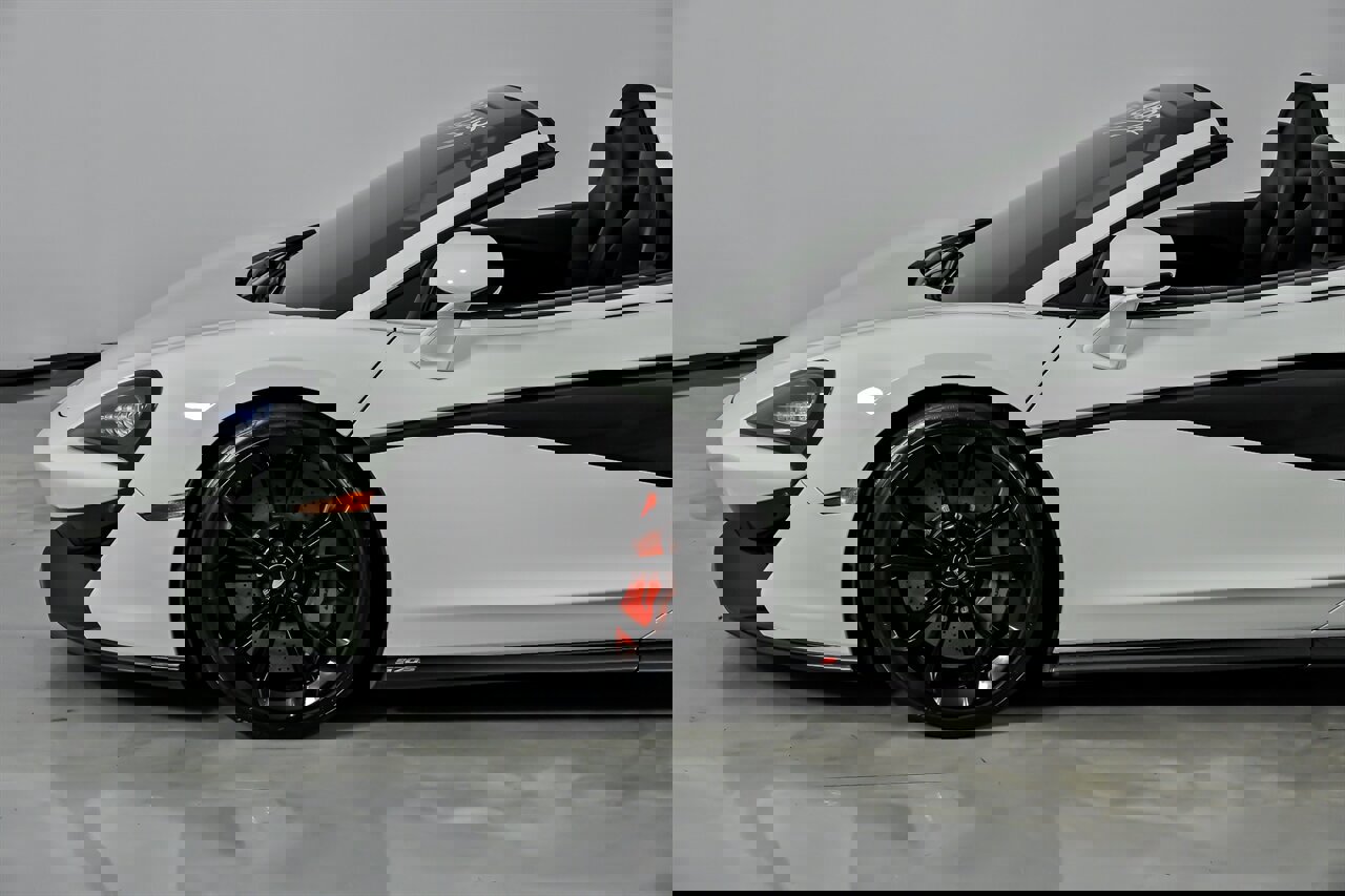 Used 2020 McLaren 570S Spider image 7