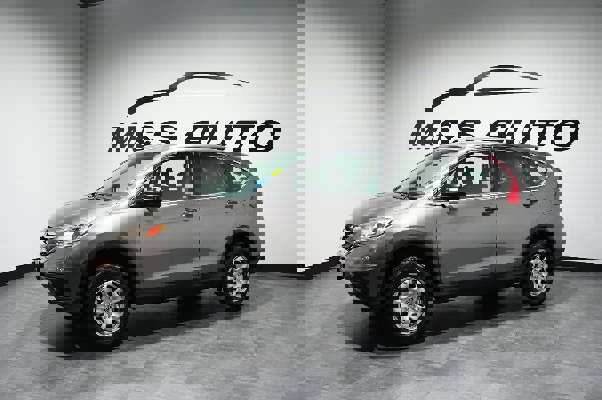 Used 2015 Honda CR-V LX image 2