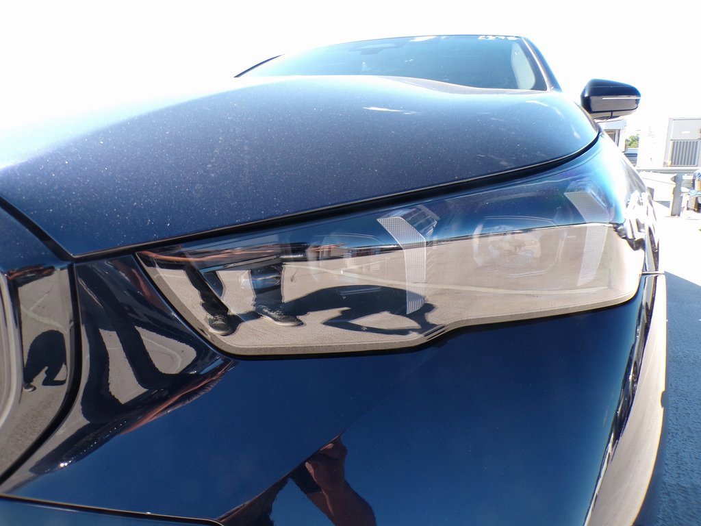 Certified 2025 BMW i5 xDrive40 w/ M Sport Package image 9