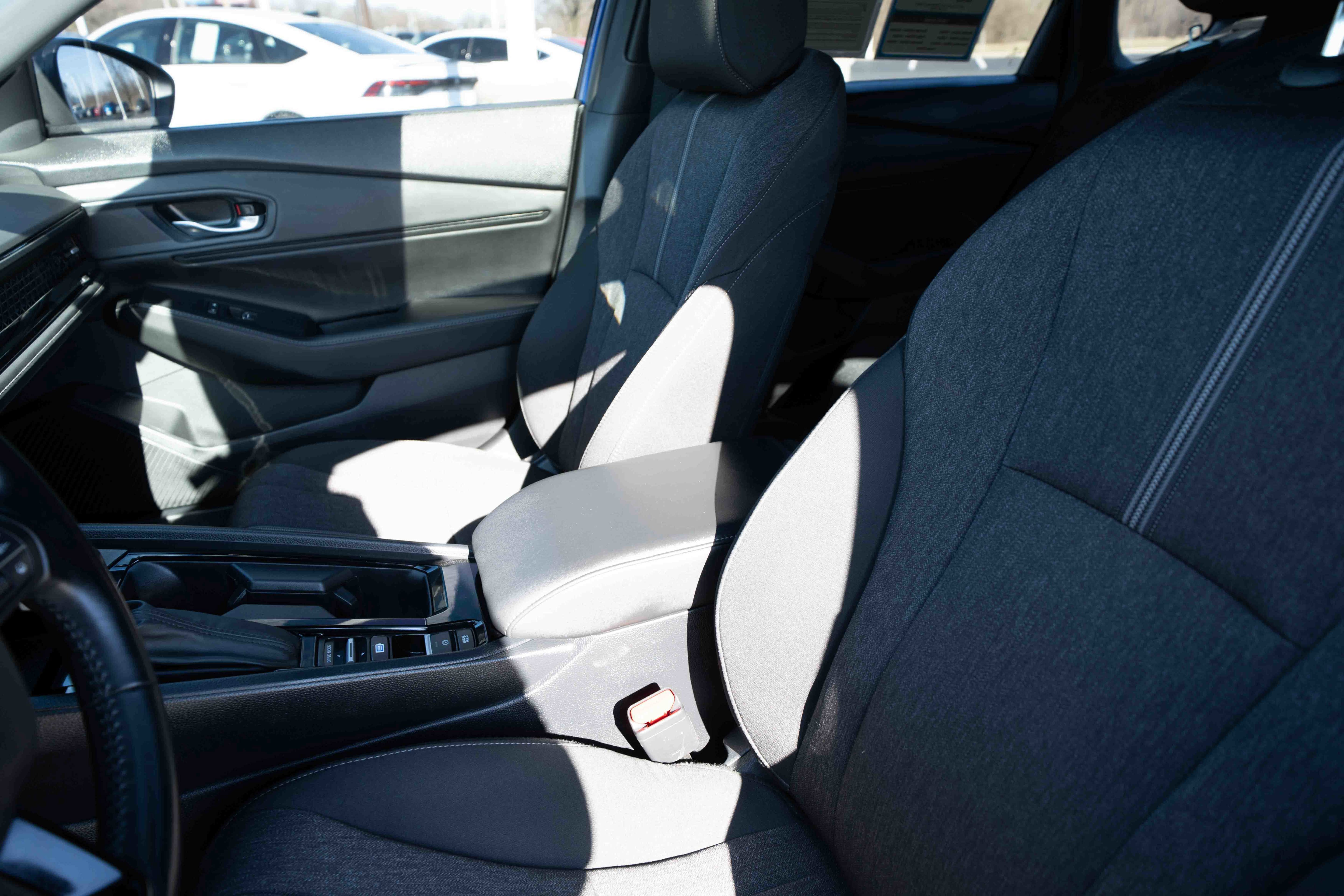 Used 2023 Honda Accord Sport image 10