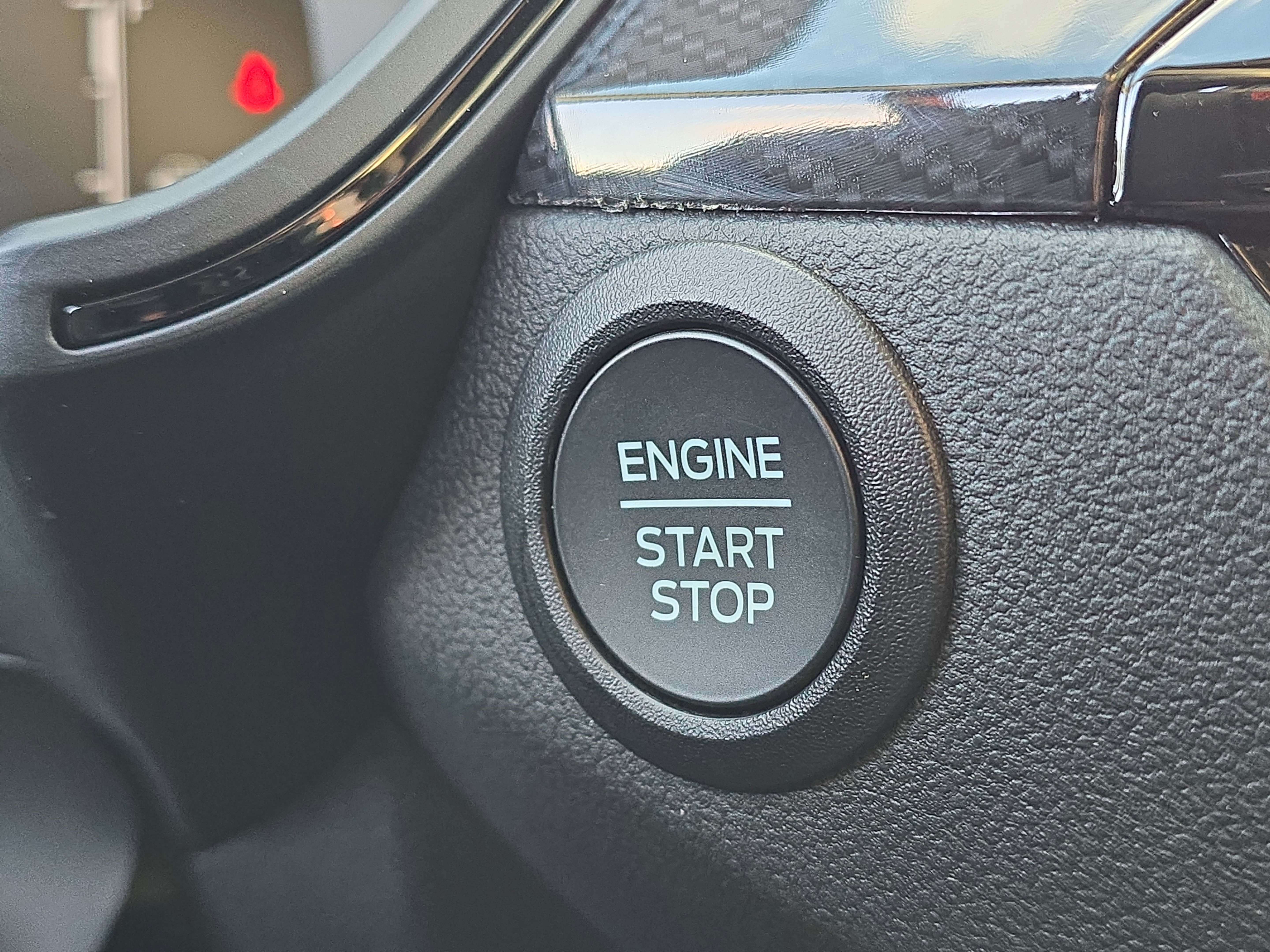 New 2025 Ford Escape ST-Line w/ Cold Weather Package image 31