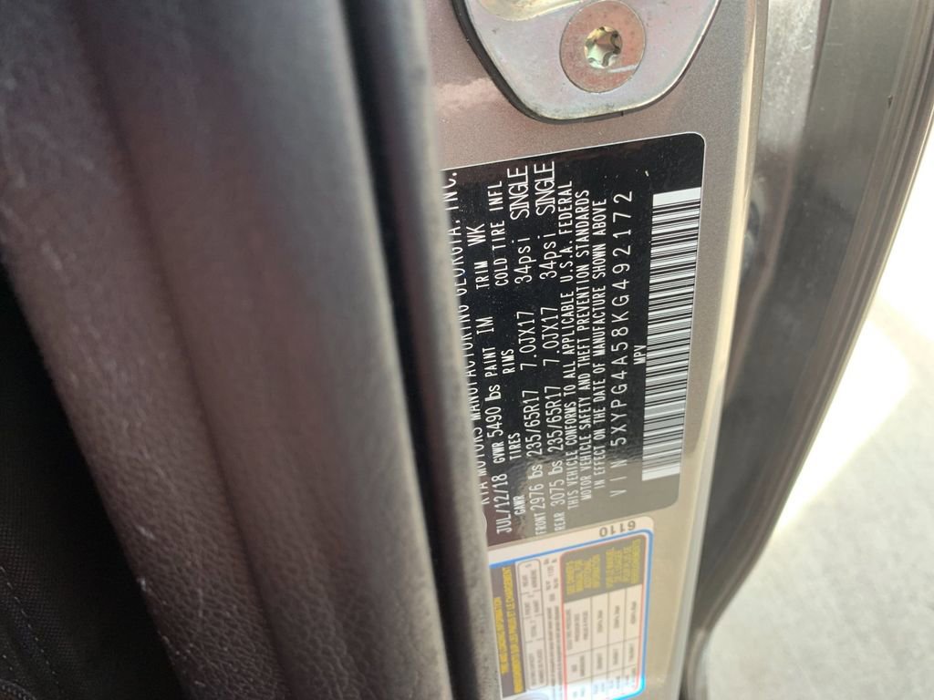 Used 2019 Kia Sorento FWD V6 image 37
