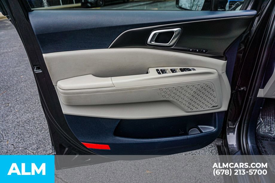 Used 2025 Kia Carnival SX Prestige image 55