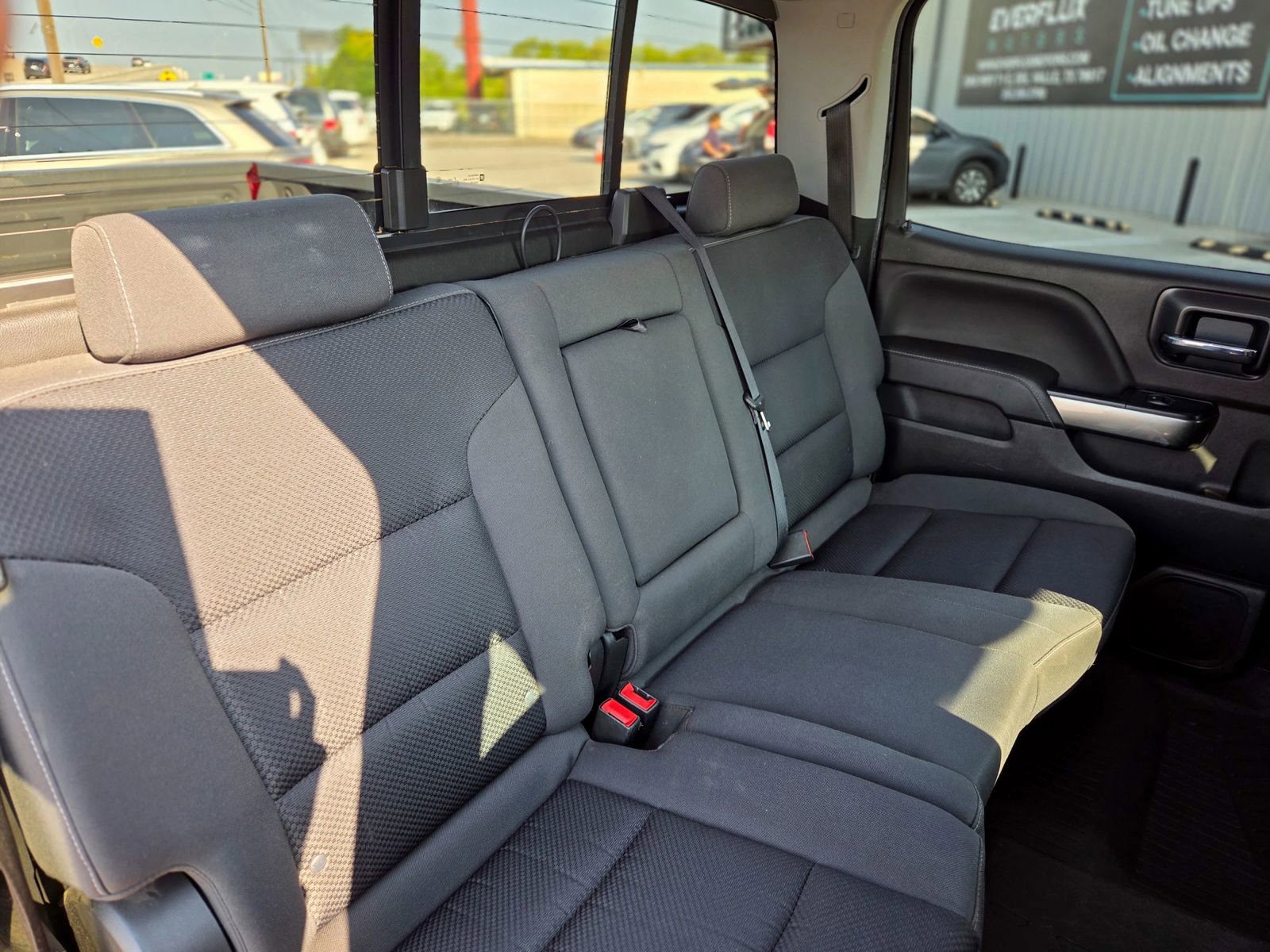 Used 2018 Chevrolet Silverado 1500 LT w/ Texas Edition image 10