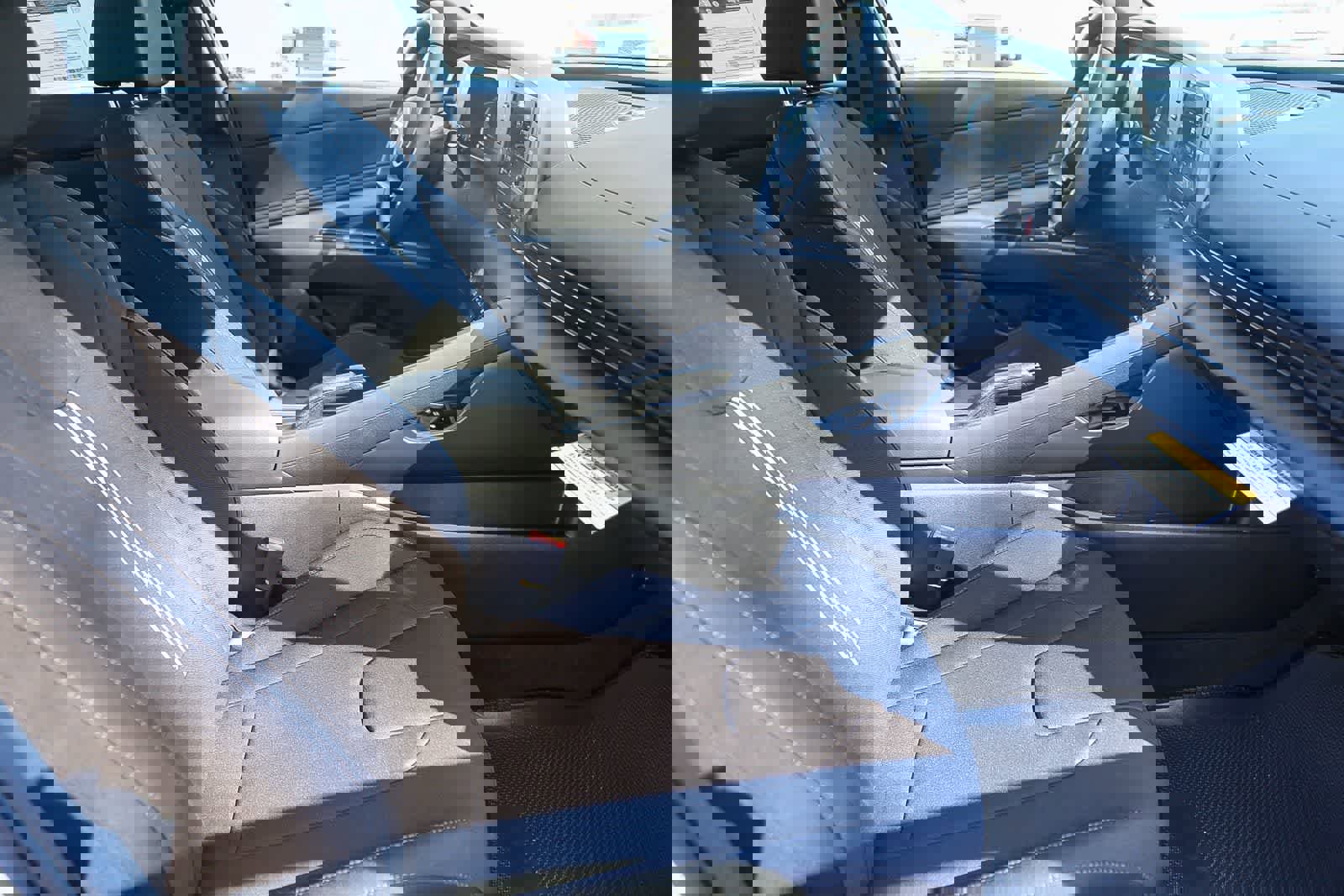 New 2025 Hyundai Elantra Sport image 14