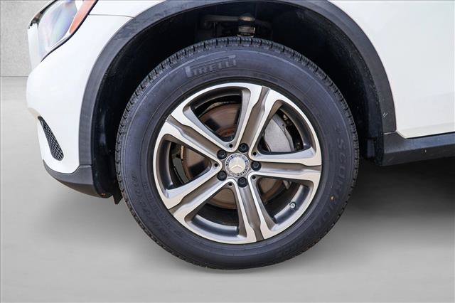 Used 2016 Mercedes-Benz GLC 300 4MATIC image 9