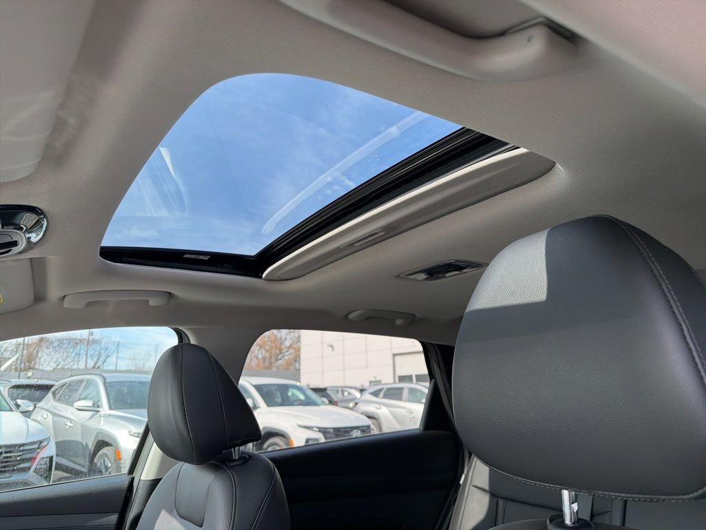 Certified 2025 Hyundai Tucson SEL image 15