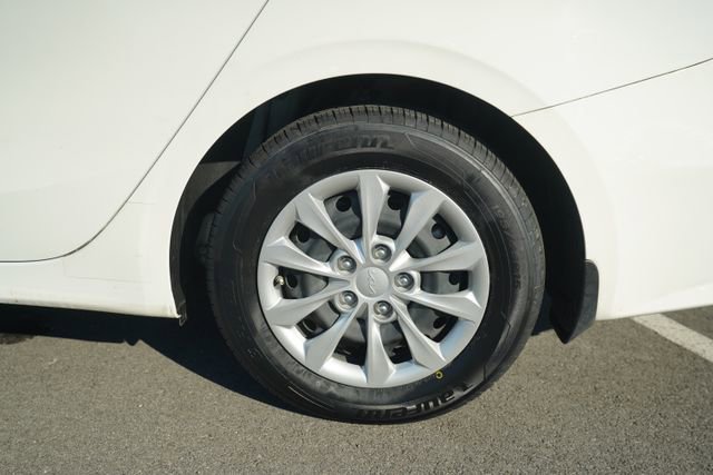 Used 2024 Kia Forte LX image 39