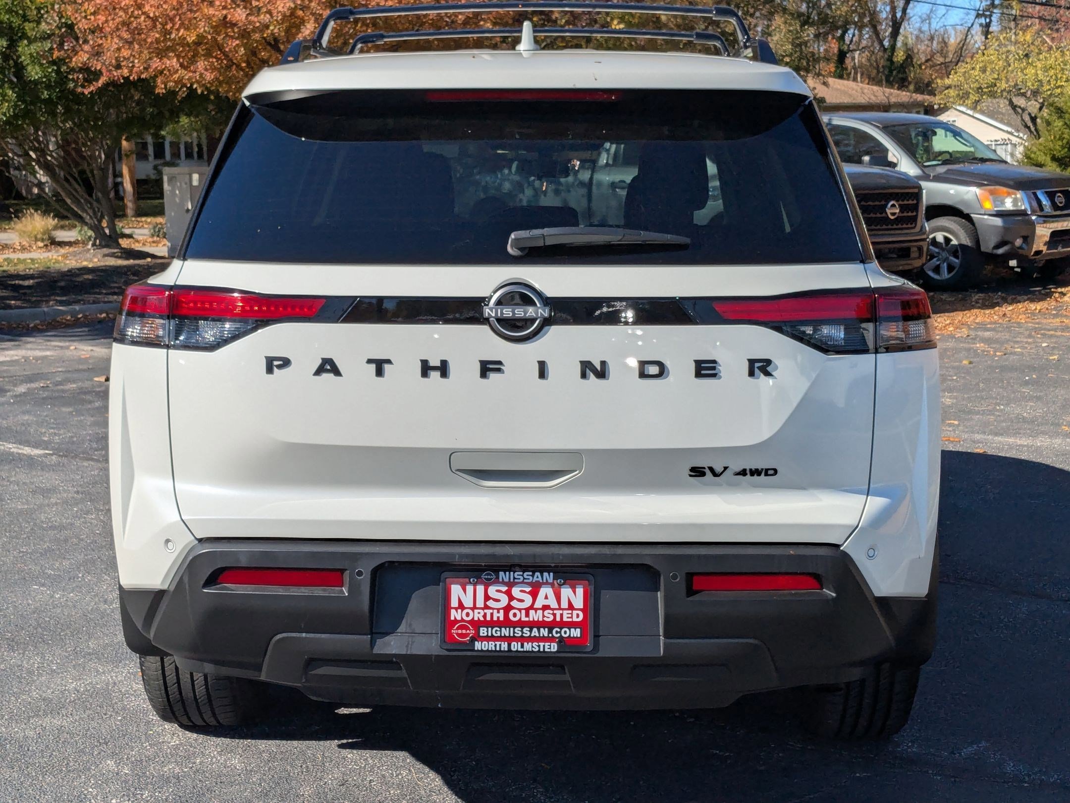 Certified 2022 Nissan Pathfinder SV w/ SV Black Package image 6