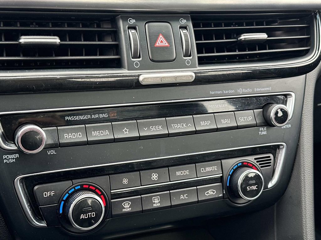 Used 2018 Kia Optima SX w/ Technology Package image 12