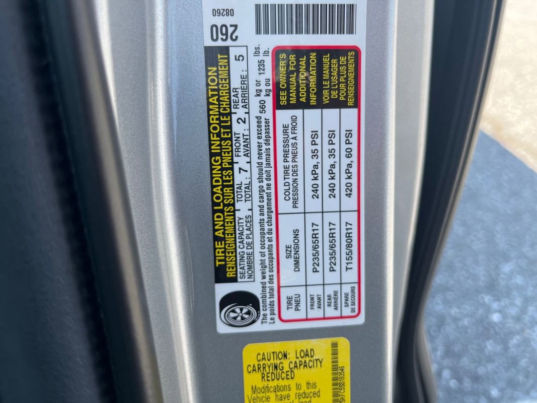 Used 2025 Toyota Sienna XLE AWD/4WD image 31