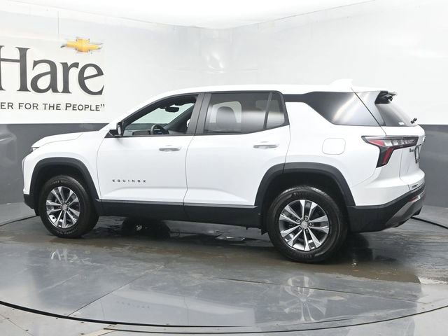 New 2026 Chevrolet Equinox LT w/ Safety and Technology Package image 30