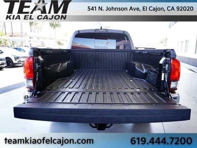 Used 2021 Toyota Tacoma SR5 RWD image 14