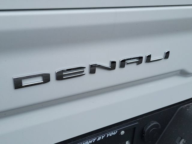 New 2026 GMC Sierra 2500 Denali w/ Denali Reserve Package AWD/4WD image 6