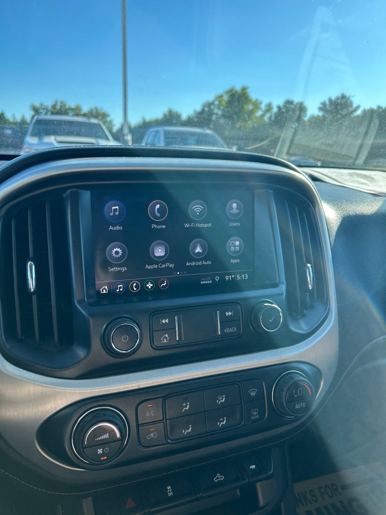 Used 2020 GMC Canyon SLE w/ Elevation Edition AWD/4WD image 8
