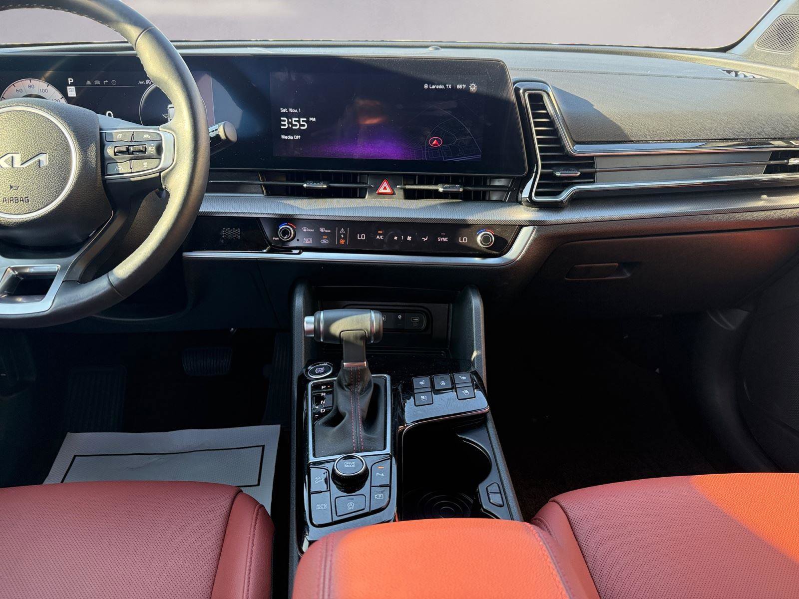 Used 2025 Kia Sportage SX image 11