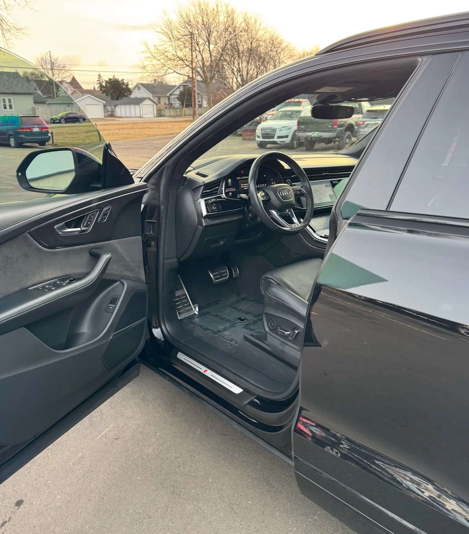 Used 2021 Audi SQ8 Prestige AWD/4WD image 11