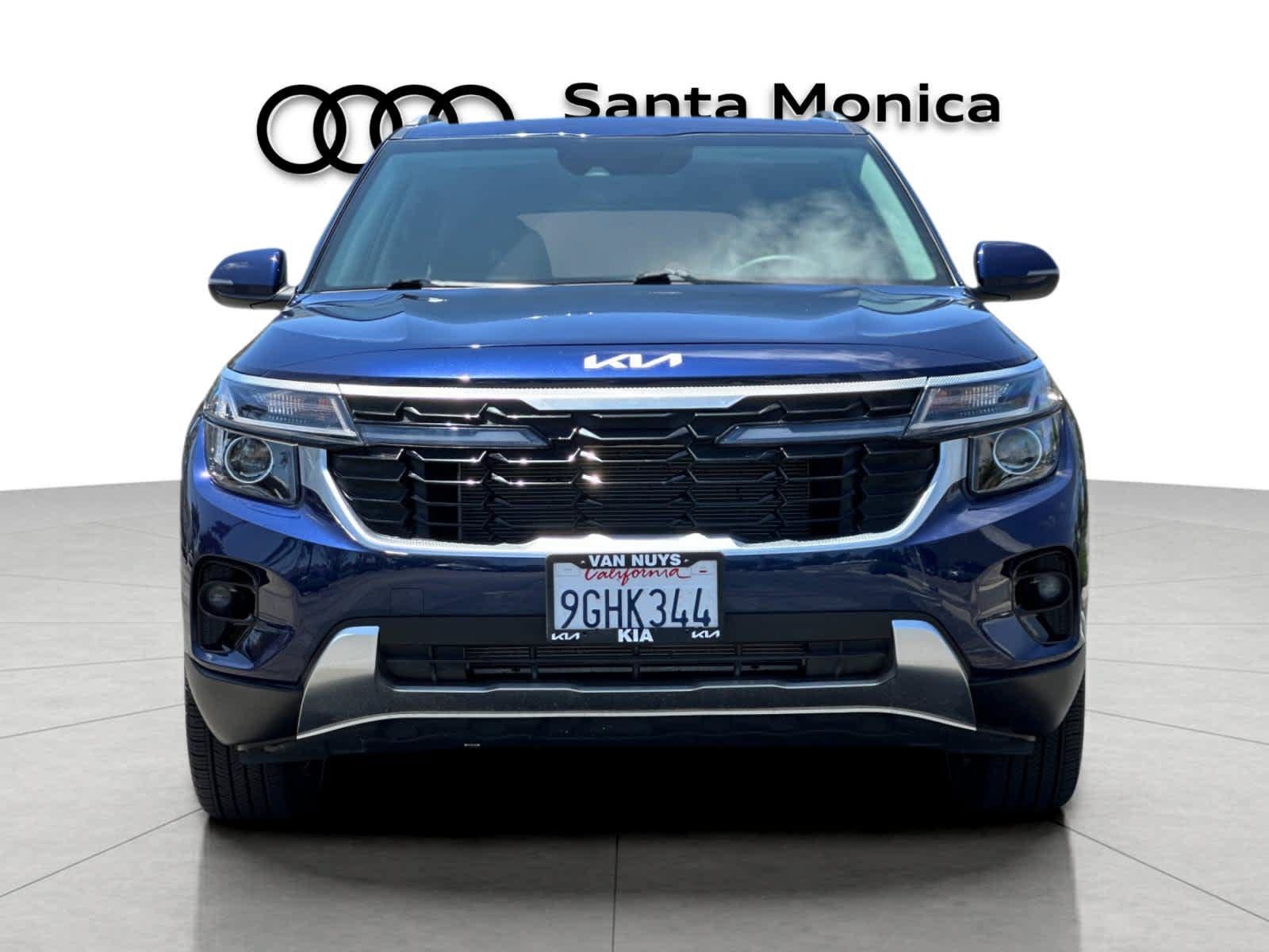 Used 2024 Kia Seltos EX FWD image 10